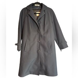 Misty Harbor Classic Navy Blue Trench Coat With Removable Lining. Size 8p